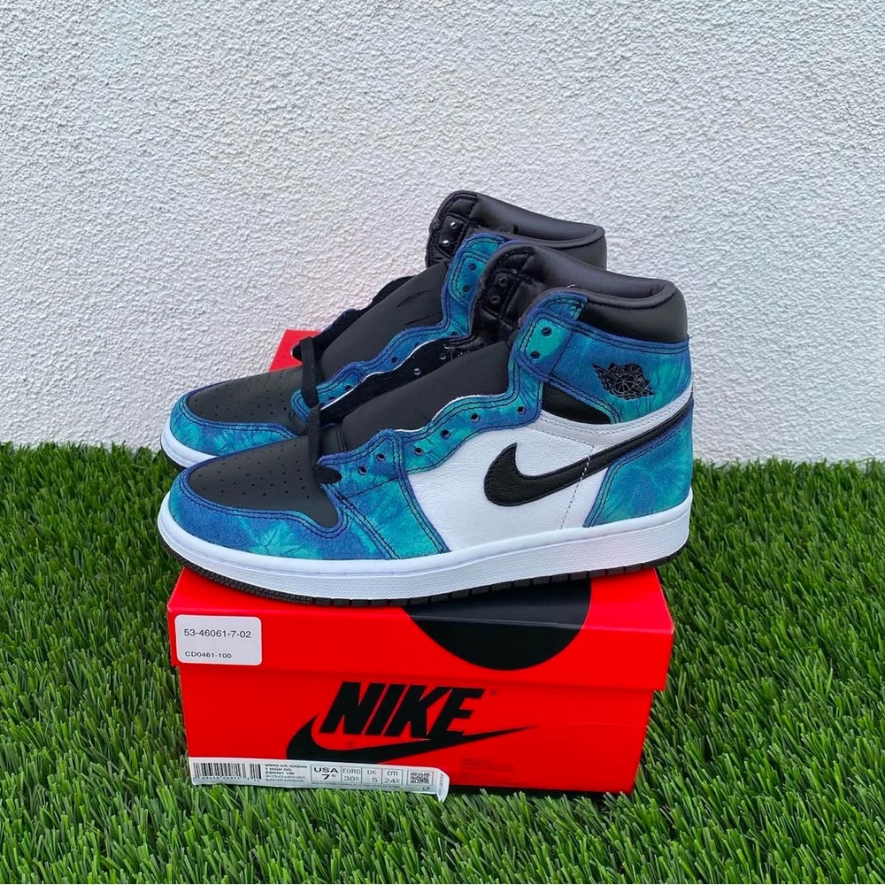 Jordan 1 tie dye size 7.5 womens brand new with box